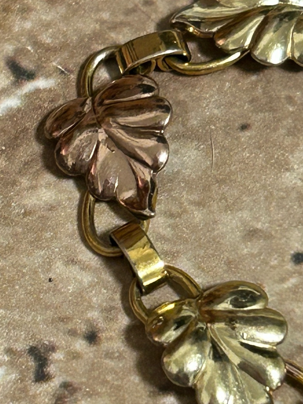 Vintage 12 K gf rose gold over sterling silver garnet flour bracelet - Picture 7 of 14
